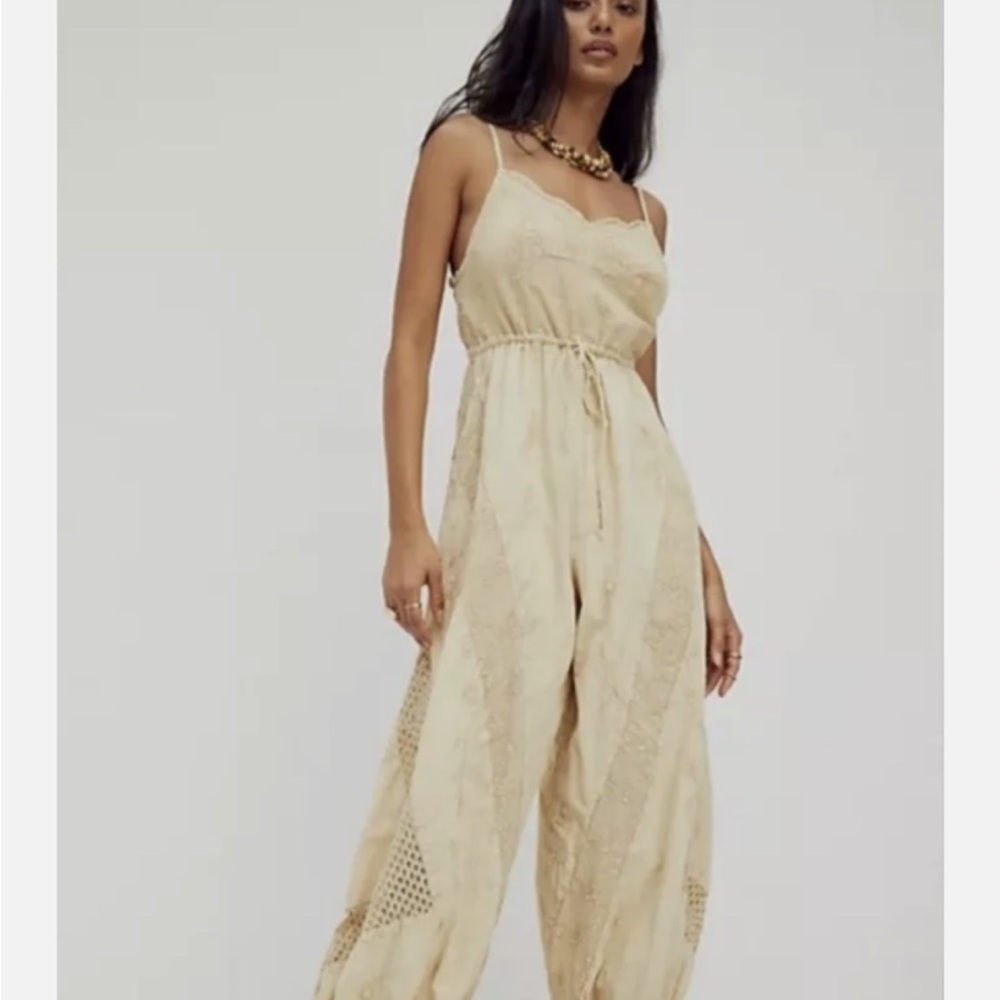 Free People Daisy Ranch Embroidered Floral Jumpsuit Romper Beige Women's Sz S/P